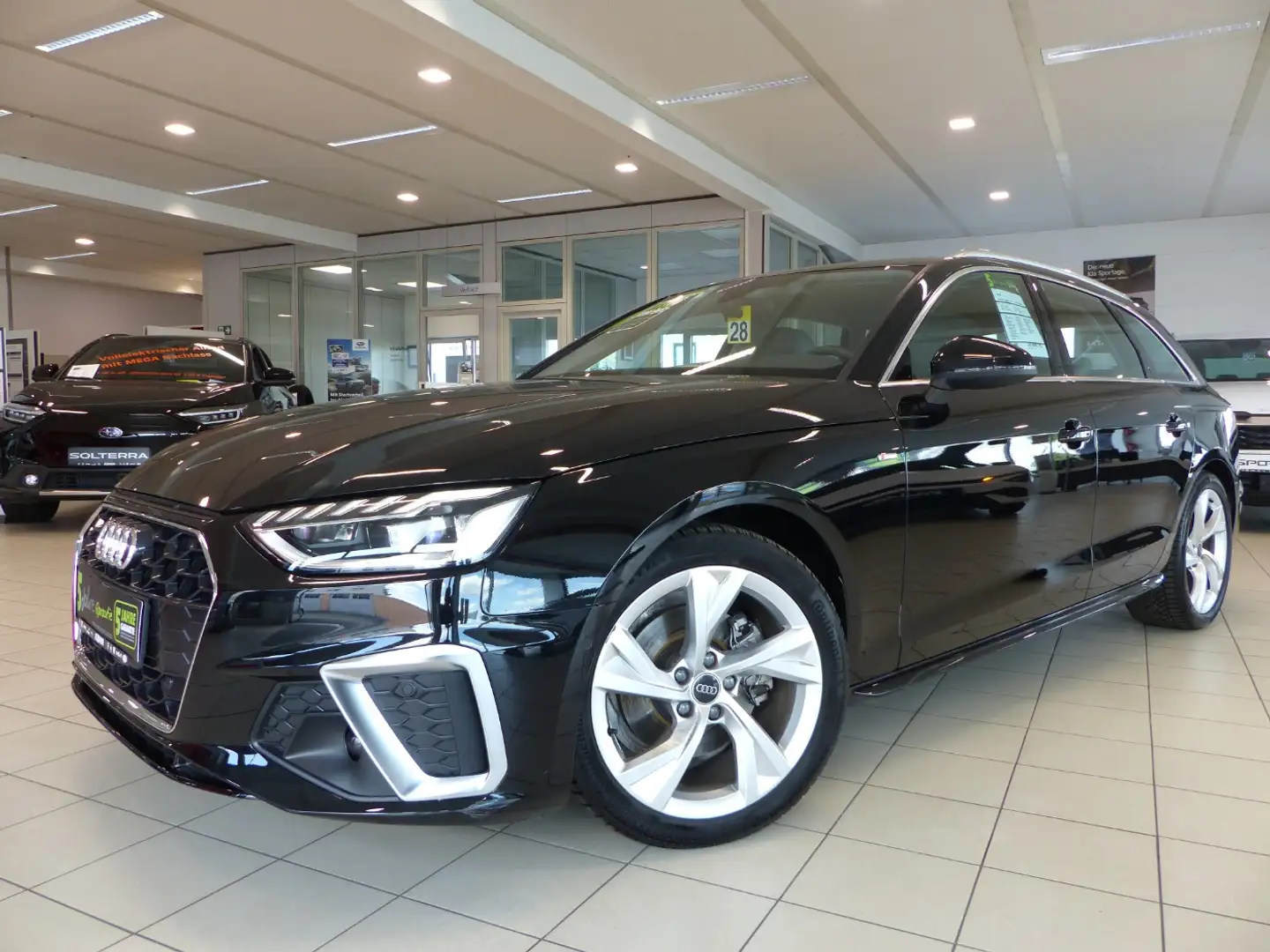 Audi A4 Avant S LINE 35 2.0 TFSI ACC+LED+Navi+SHZ+LM Noir - 2