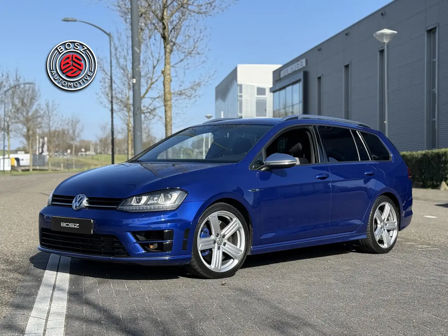 Volkswagen Golf R 7 R20 2.0 TSI R 4Motion DSG DCC KW CARBON Azul - 1