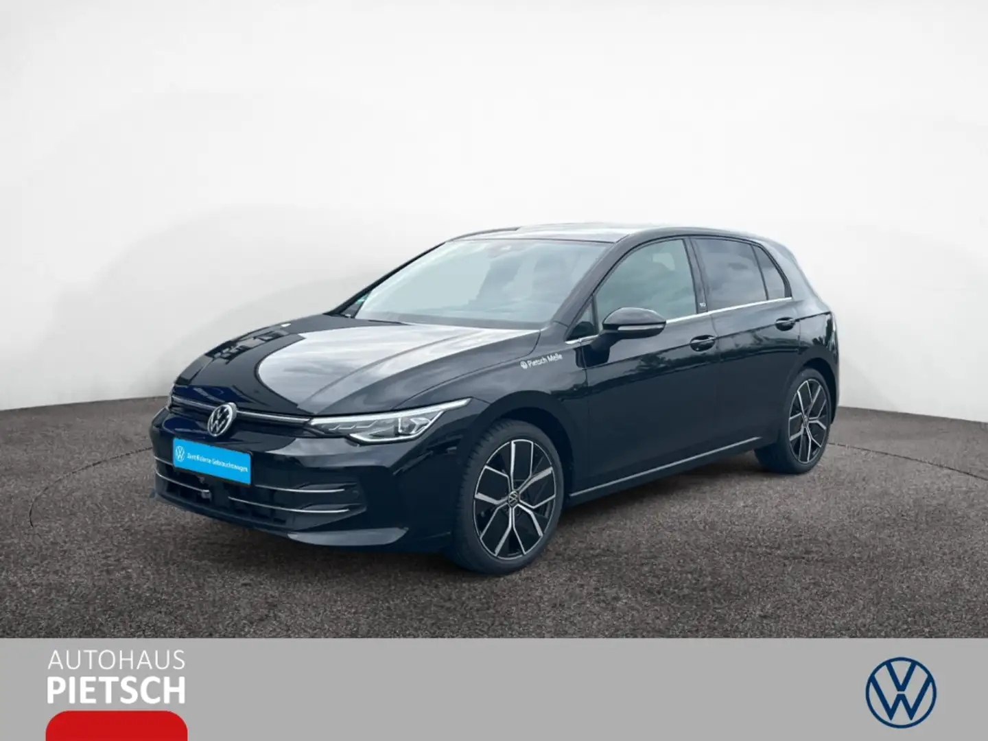 Volkswagen Golf VIII Edition 50 1.5 TSI DSG AHK Pano Matrix HUD AH Zwart - 1