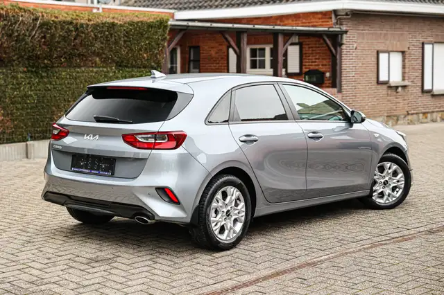 Kia Ceed view 5