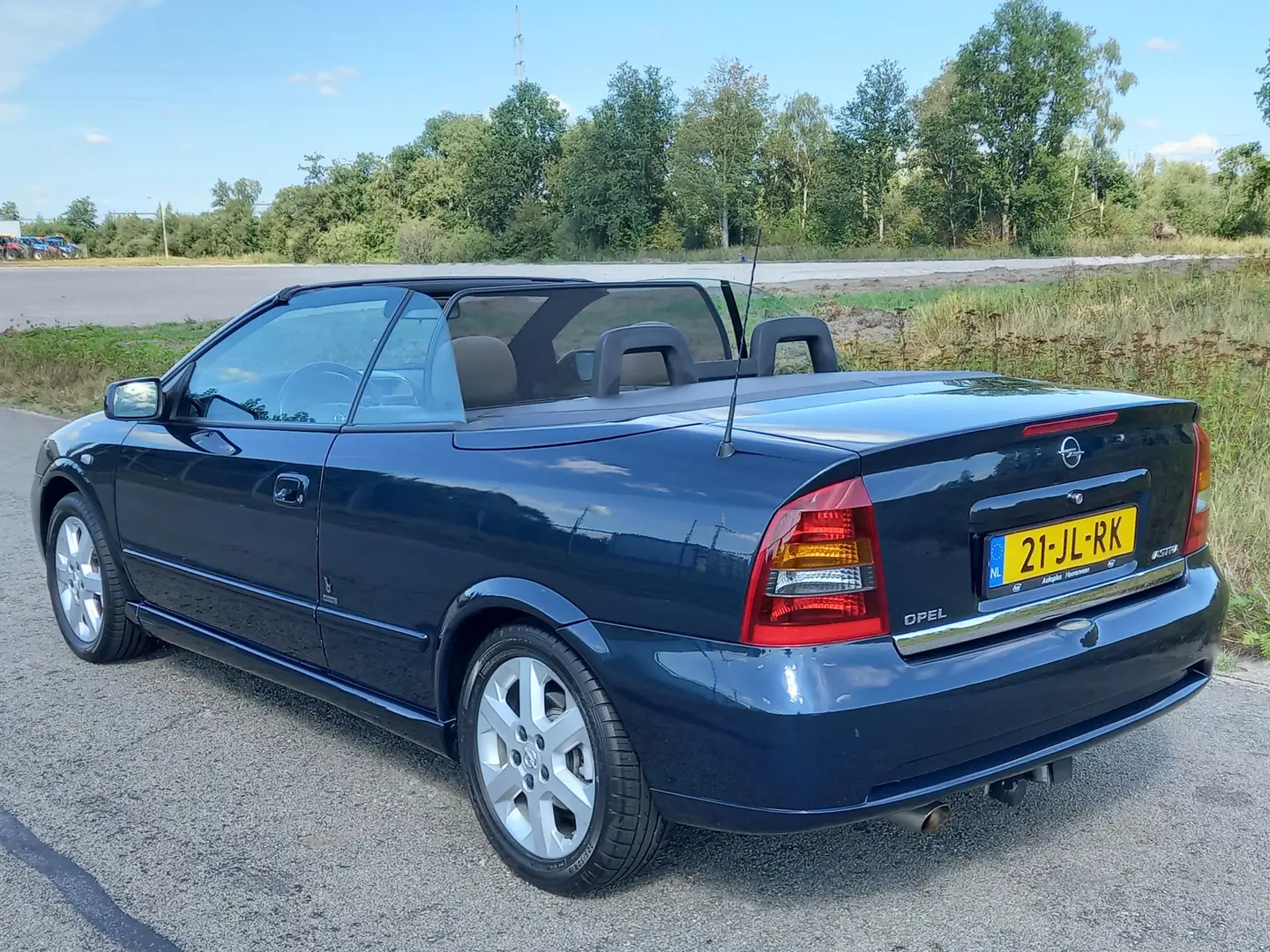 Opel Astra Cabriolet 1.8-16V Azul - 2