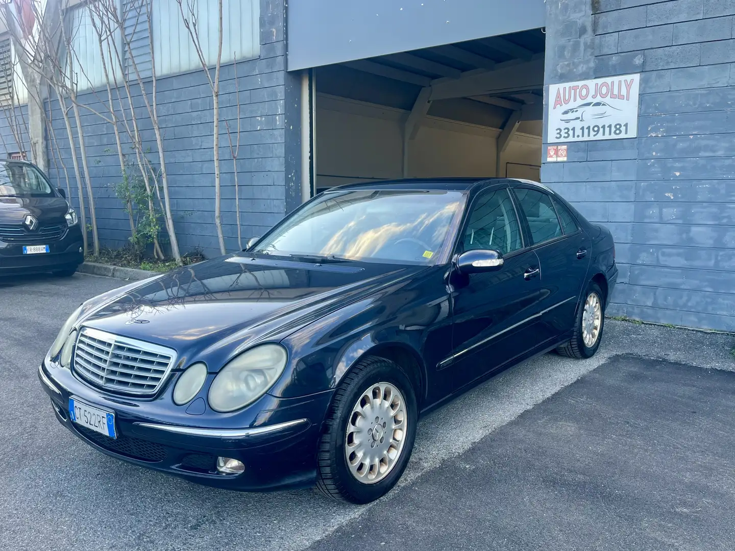 Mercedes-Benz E 270 CDI Avantgarde Bleu - 1