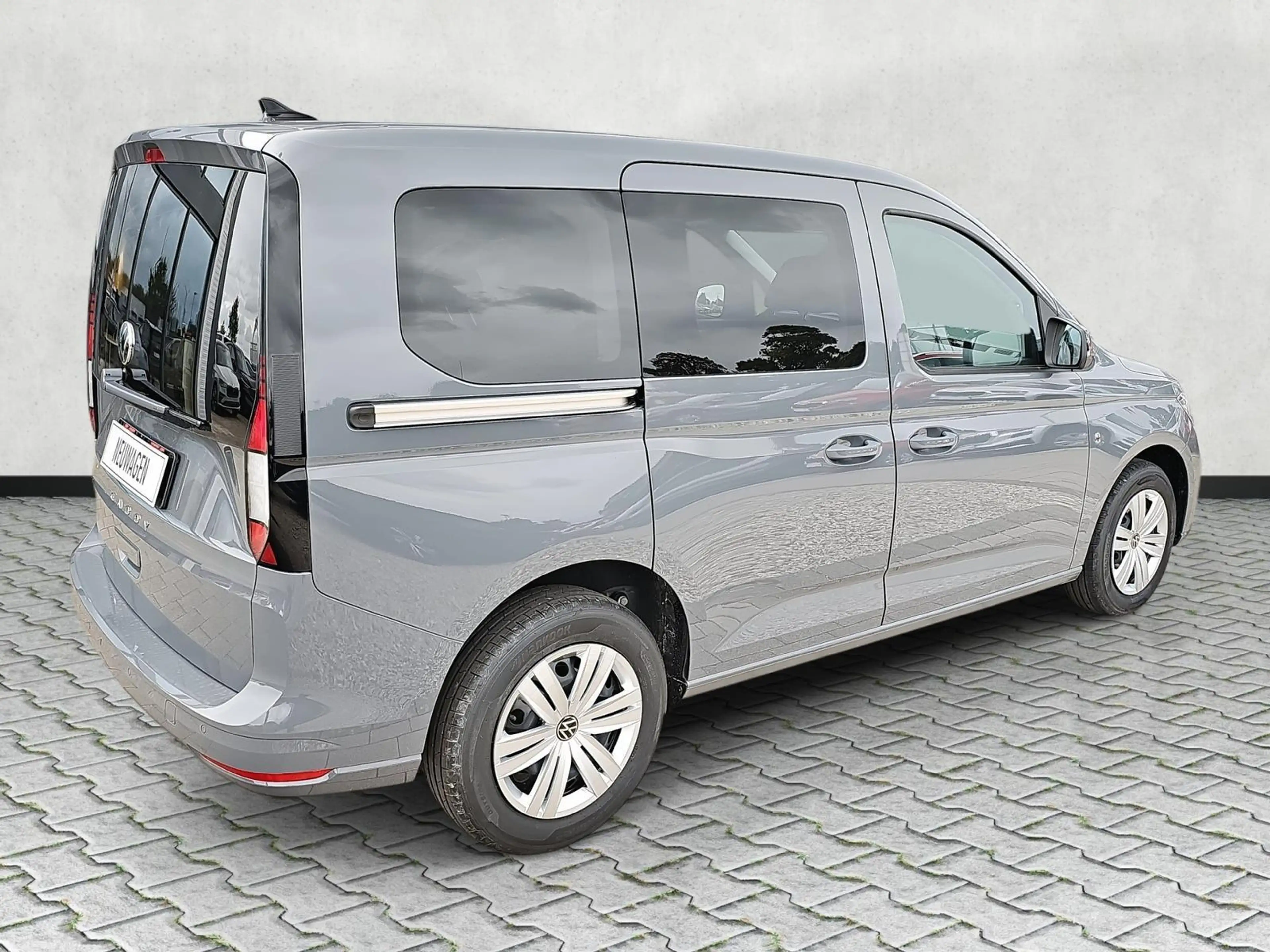 Volkswagen Caddy Basis 1.5 TSI DSG / ACC Winterpaket PDCh. 85 kW... — photo 7