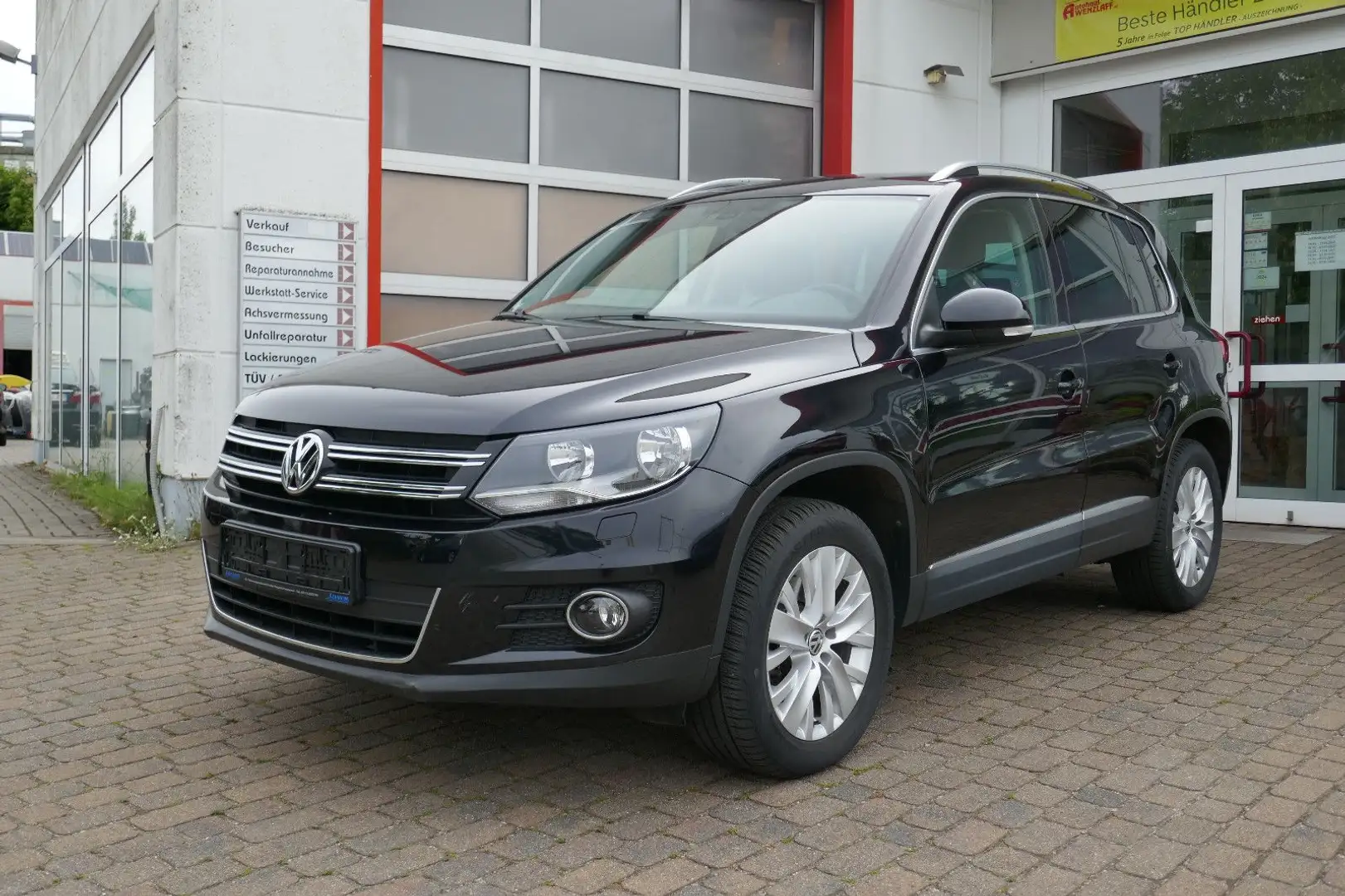 Volkswagen Tiguan Sport & Style 4Motion Panorama Чорний - 1