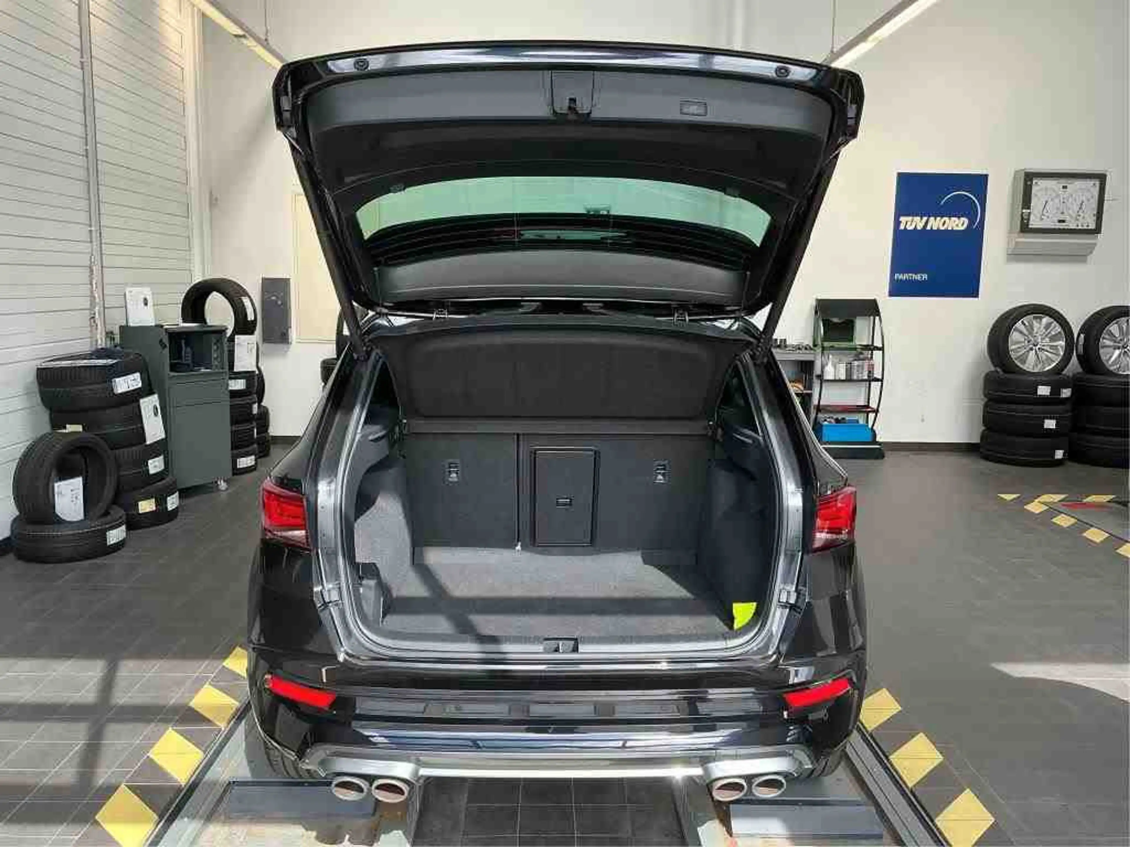 CUPRA Ateca 2.0 TSI 4DRIVE DSG VZ*TRIBE-EDITION*LED*AH — photo 9