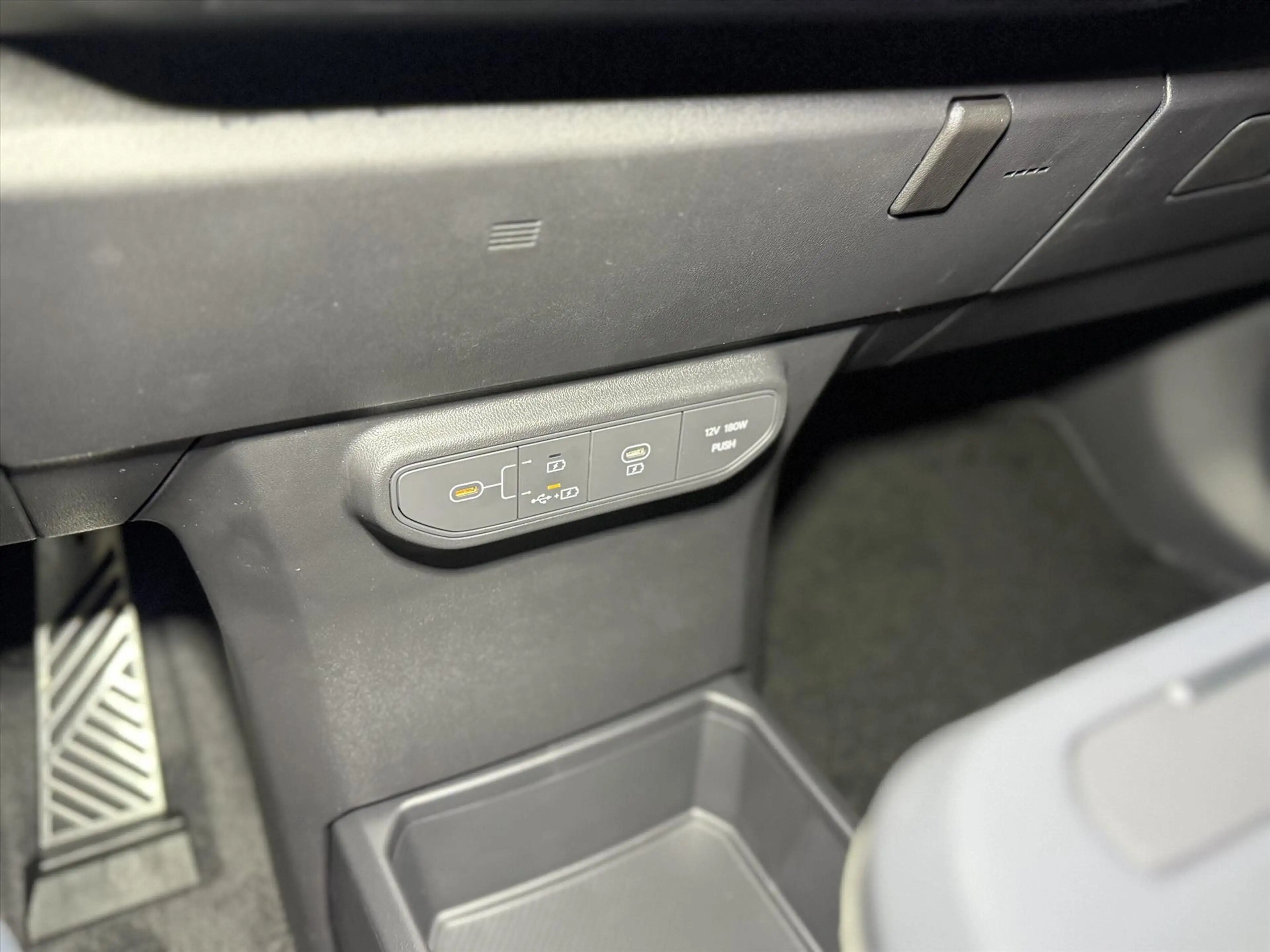 Kia EV5 81,4 kWh 217pk 2WD GT-Line Business Edition — photo 16
