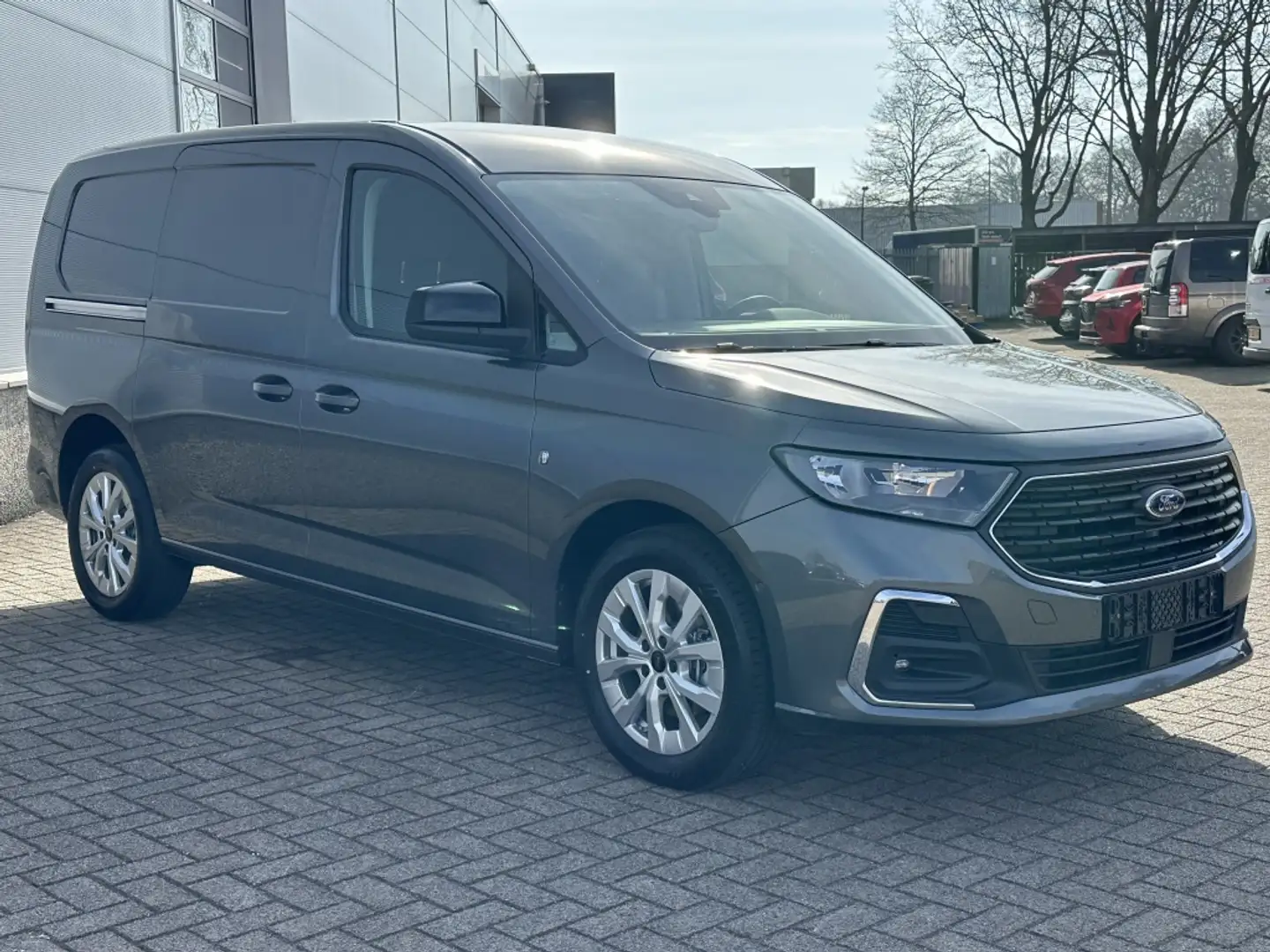 Ford Transit Connect 1.5 EB PHEV L2 Lim. Grey - 2