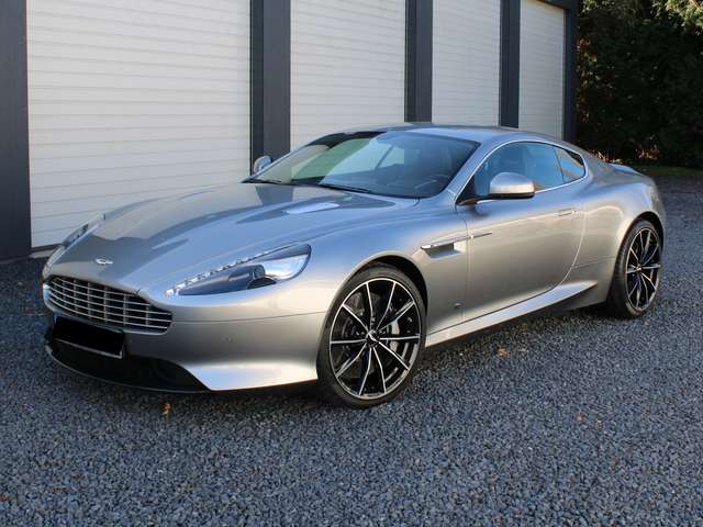 Imagine Aston Martin DB9 GT 007 "James Bond Edition"