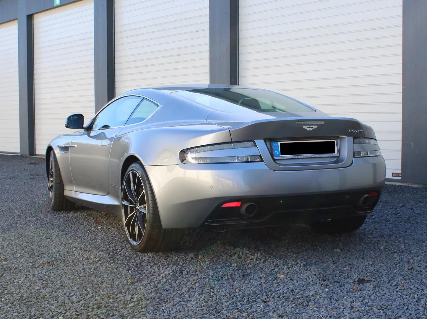 Aston Martin DB9 GT 007 "James Bond Edition" Сірий - 2