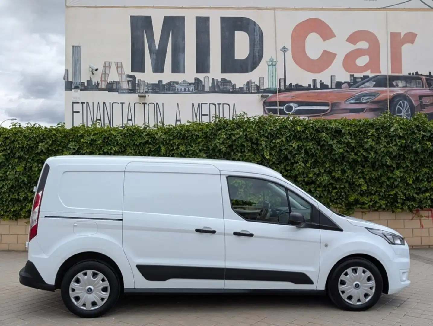 Ford Connect Comercial FT 210 Van L2 S&S Trend 120 Blanco - 2