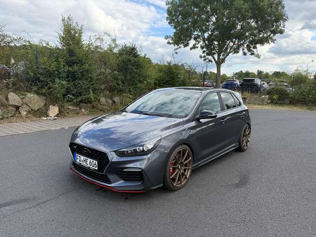 Imagine Hyundai i30 2.0 T-GDI N Performance