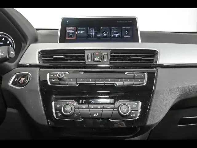 BMW X1 view 12