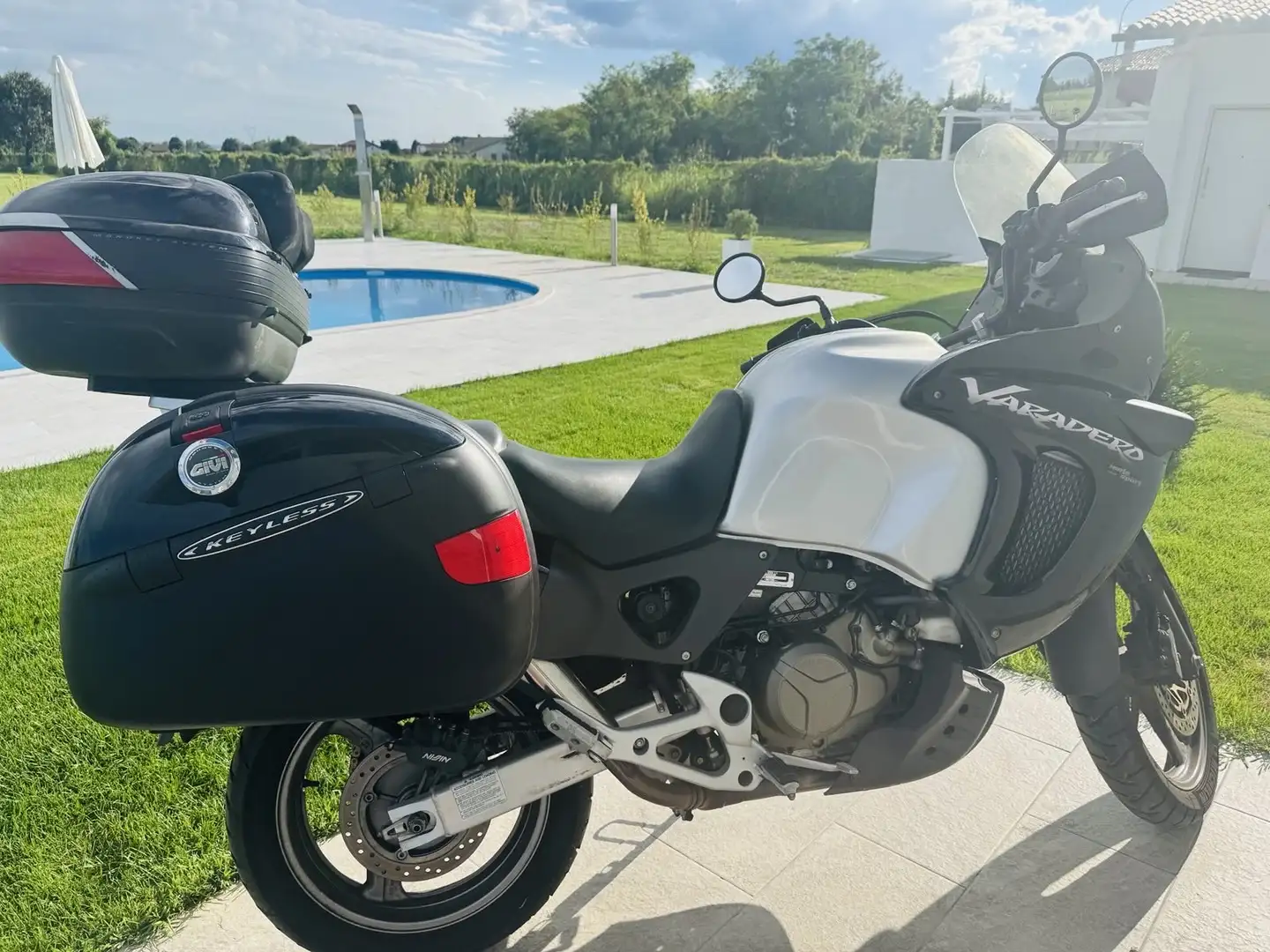 Honda Varadero - 1