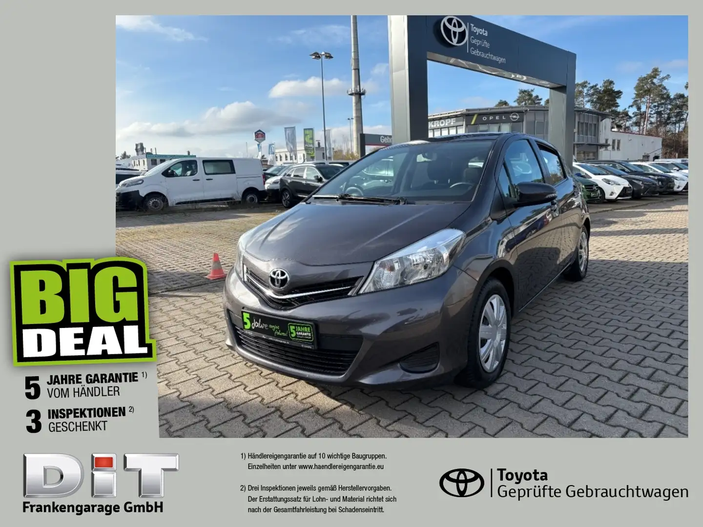 Toyota Yaris 1.33 Dual-VVTi Life Navi, Kamera, Radio+CD Grijs - 1