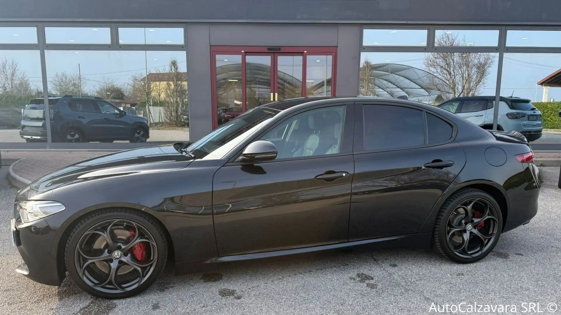 Alfa Romeo Giulia 2.2 Turbodiesel 150 CV Super / FJ342MY Negro - 2