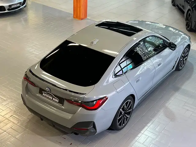 BMW 4 Series view 8