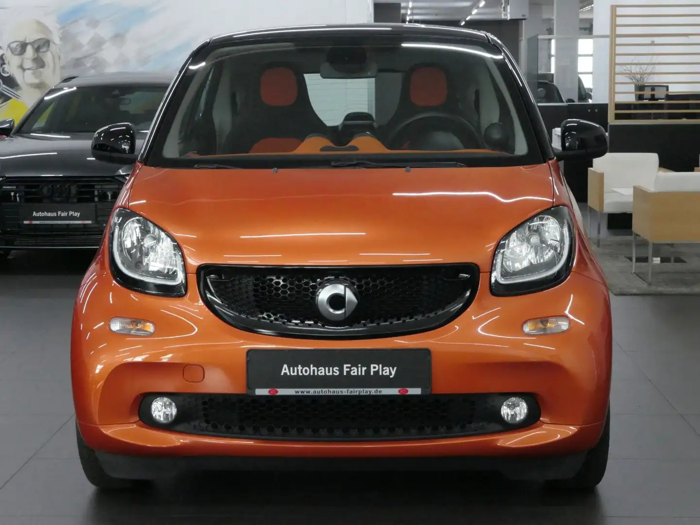 smart forTwo Coupe Aut. NAVI/KAMERA/SHZ/U-FREI/TOP! Orange - 2