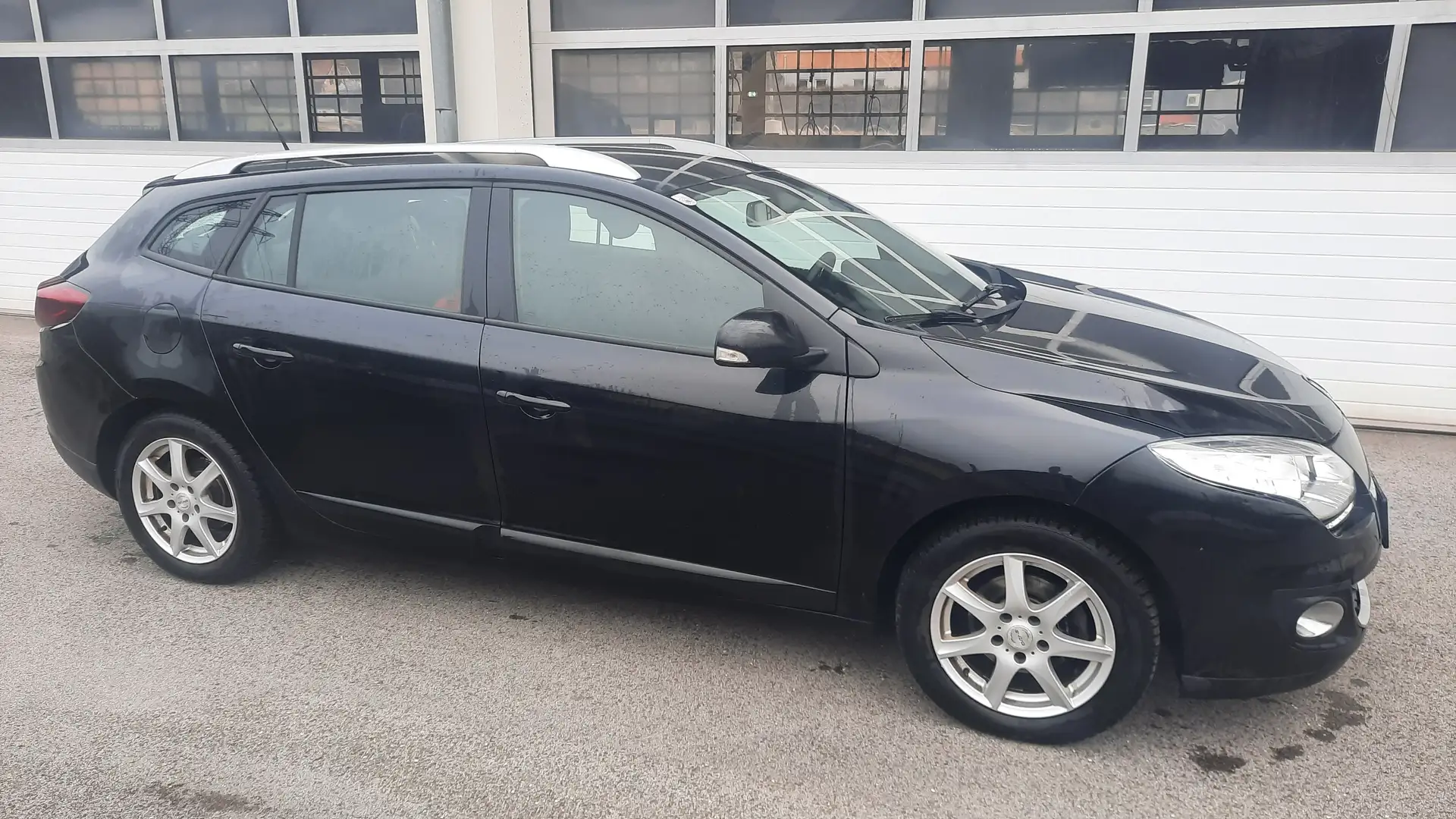 Renault Megane Mégane Grandtour Success Energy dCi 110 Success Schwarz - 2