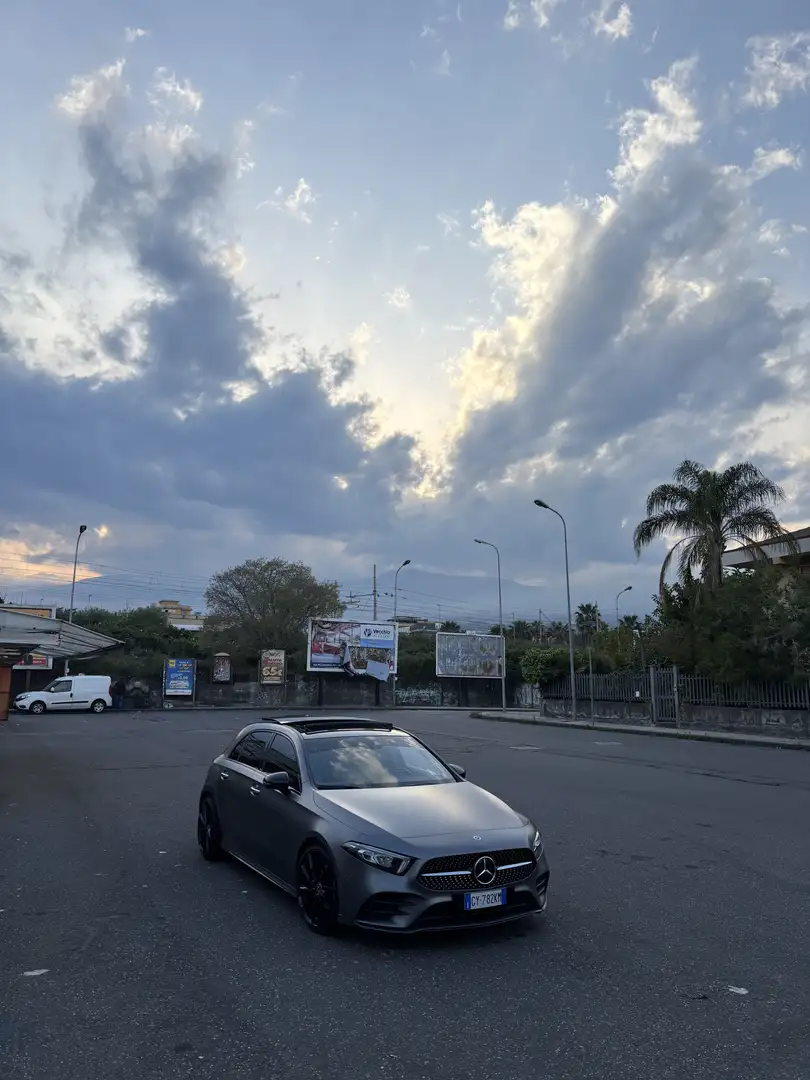 Mercedes-Benz A 200 Premium auto - 1