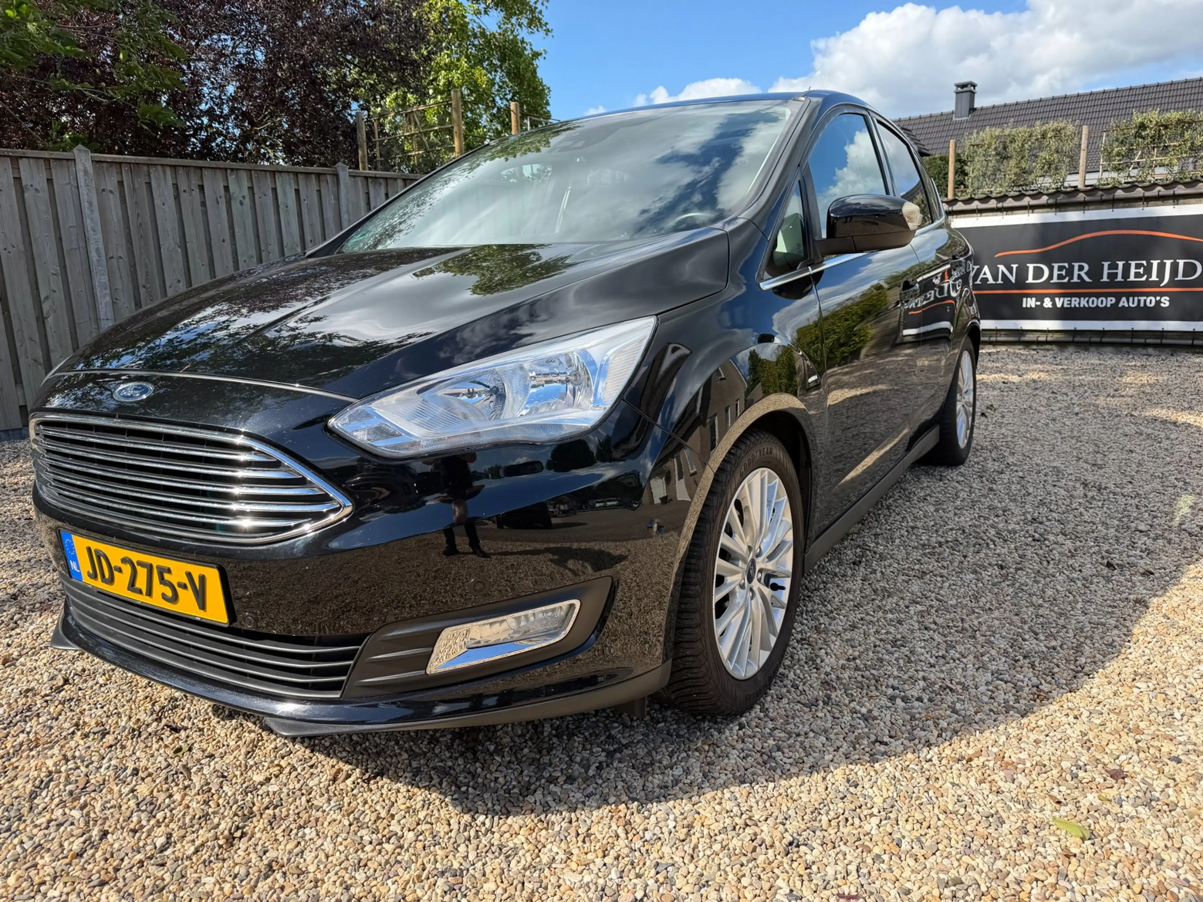 Ford C-Max 1.0 Titanium Panorama dak & Navigatie & Trekhaak — photo 10