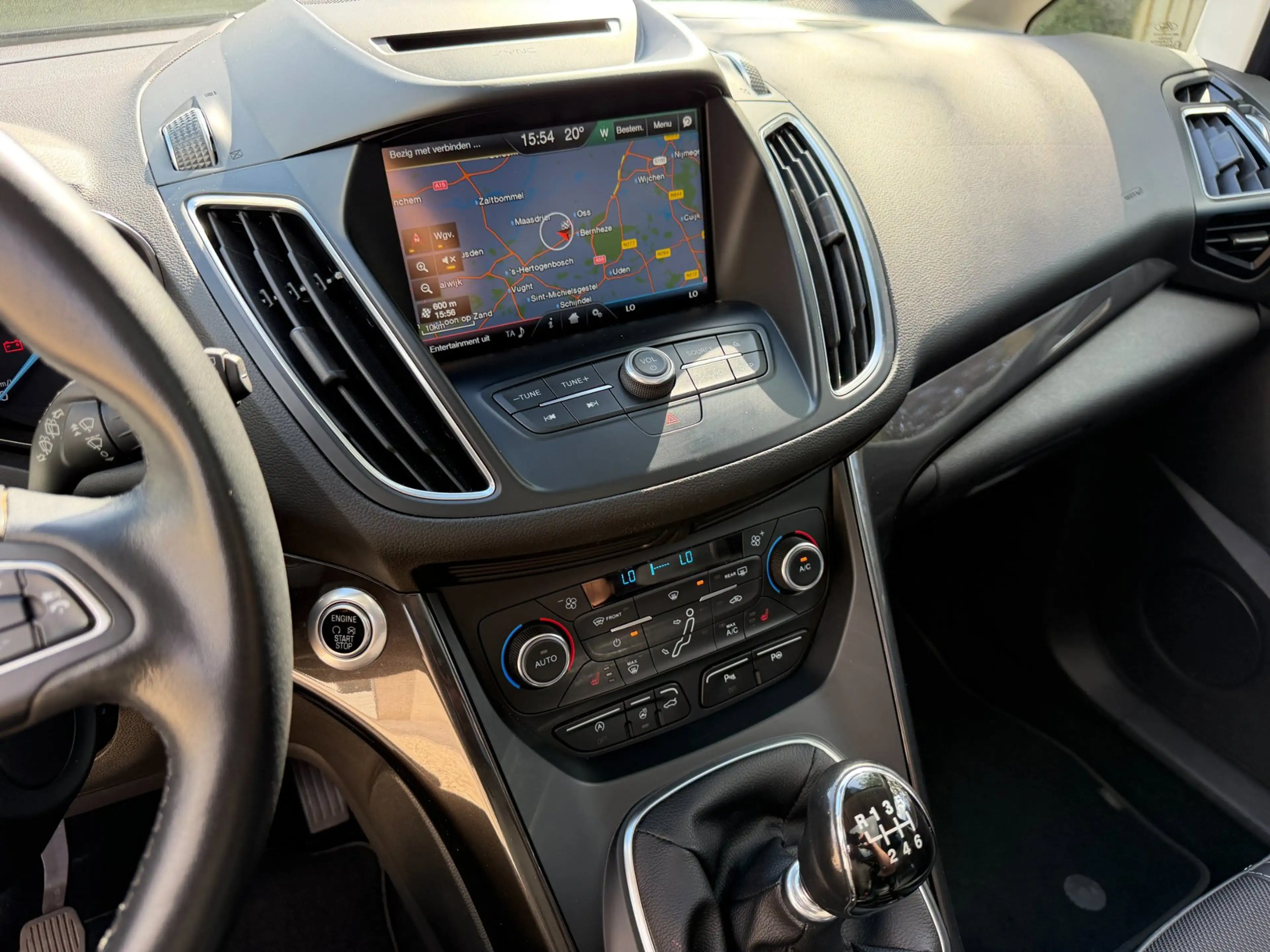Ford C-Max 1.0 Titanium Panorama dak & Navigatie & Trekhaak — photo 13