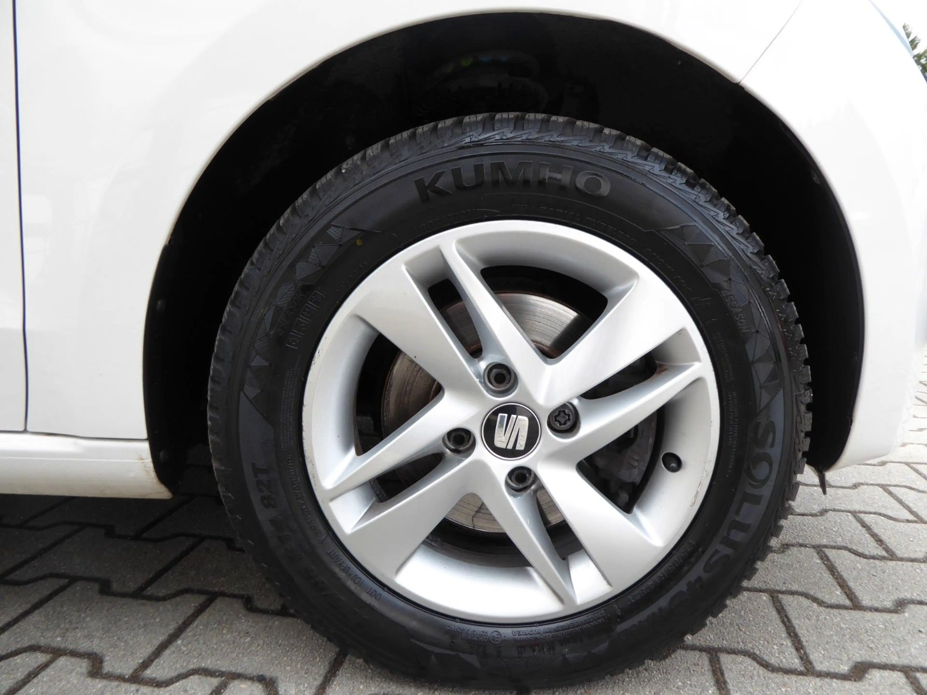 SEAT Mii Chic Navi/Einparkhilfe/Winterräder/Tempomat — photo 29