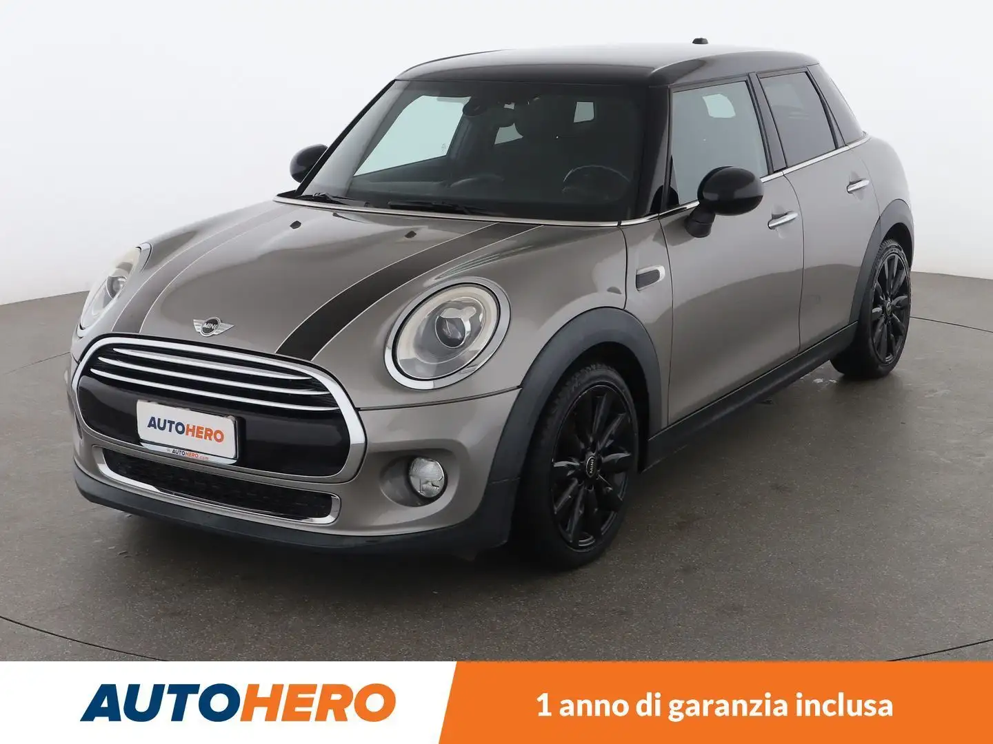 MINI Cooper D Cooper D Šedá - 1