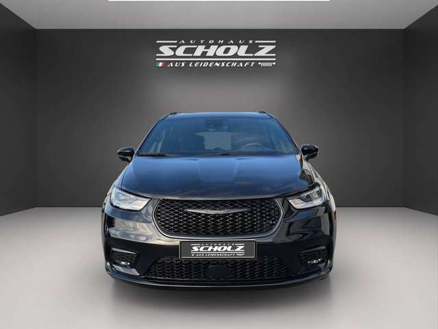 Chrysler Pacifica Touring *KAMERA*SHZ*KEYLESS*CARPLAY*