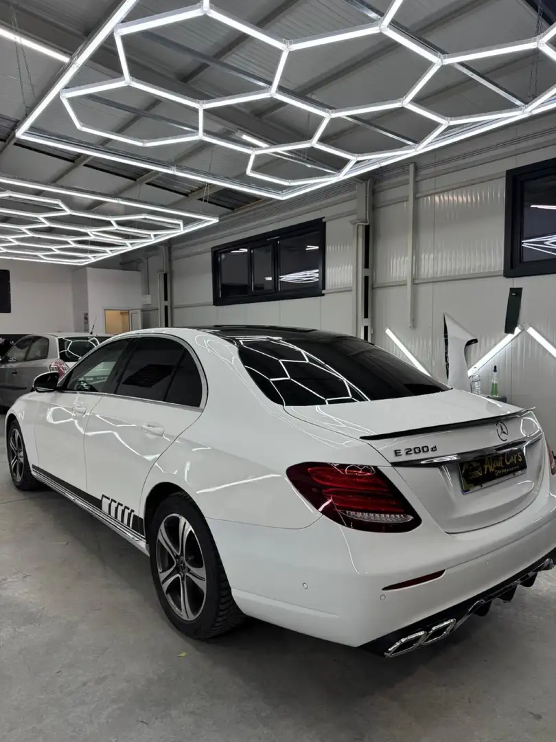Mercedes-Benz E 200 200d 9G-Tronic  AMG paquiete - 2