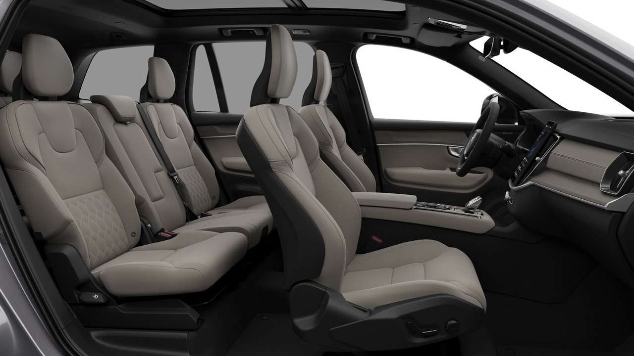 2026 Volvo XC90 Plus 7-Seater (Dark Theme) thumb 13