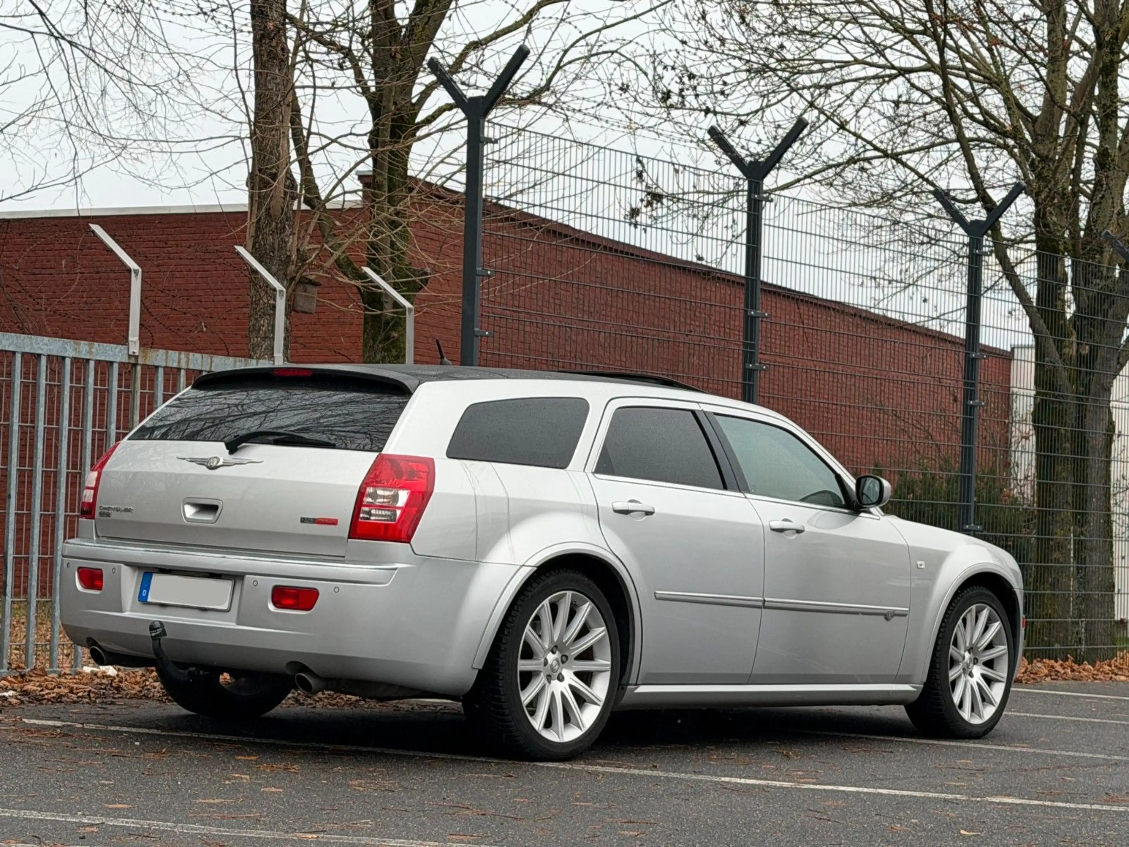 Chrysler 300C Touring 3.0 CRD STR Design AHK Navi — photo 3