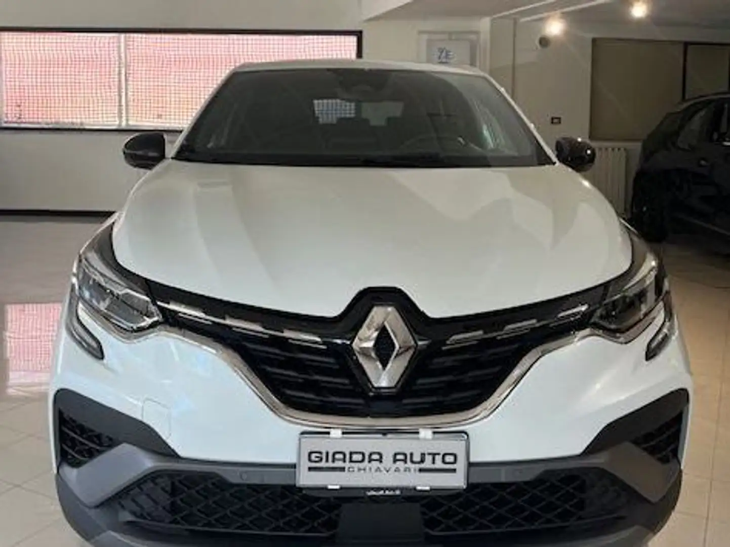Renault Captur Captur 1.6 E-Tech hybrid RS Line 145cv auto Bianco - 2