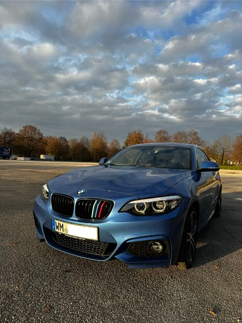 BMW 230 230i Coupe Aut. M Sport Blau - 1