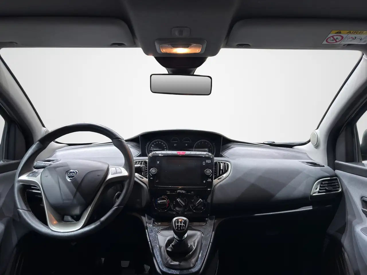 Lancia Ypsilon 2022 — фото 14