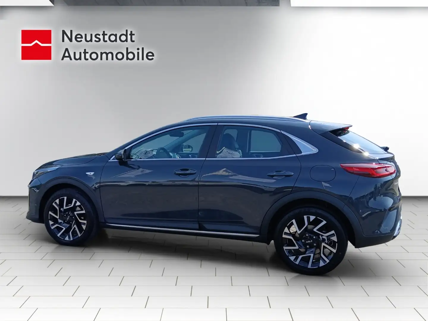 Kia XCeed Vision 1,5 T LED Navi Kamera Sitzheizung - 2