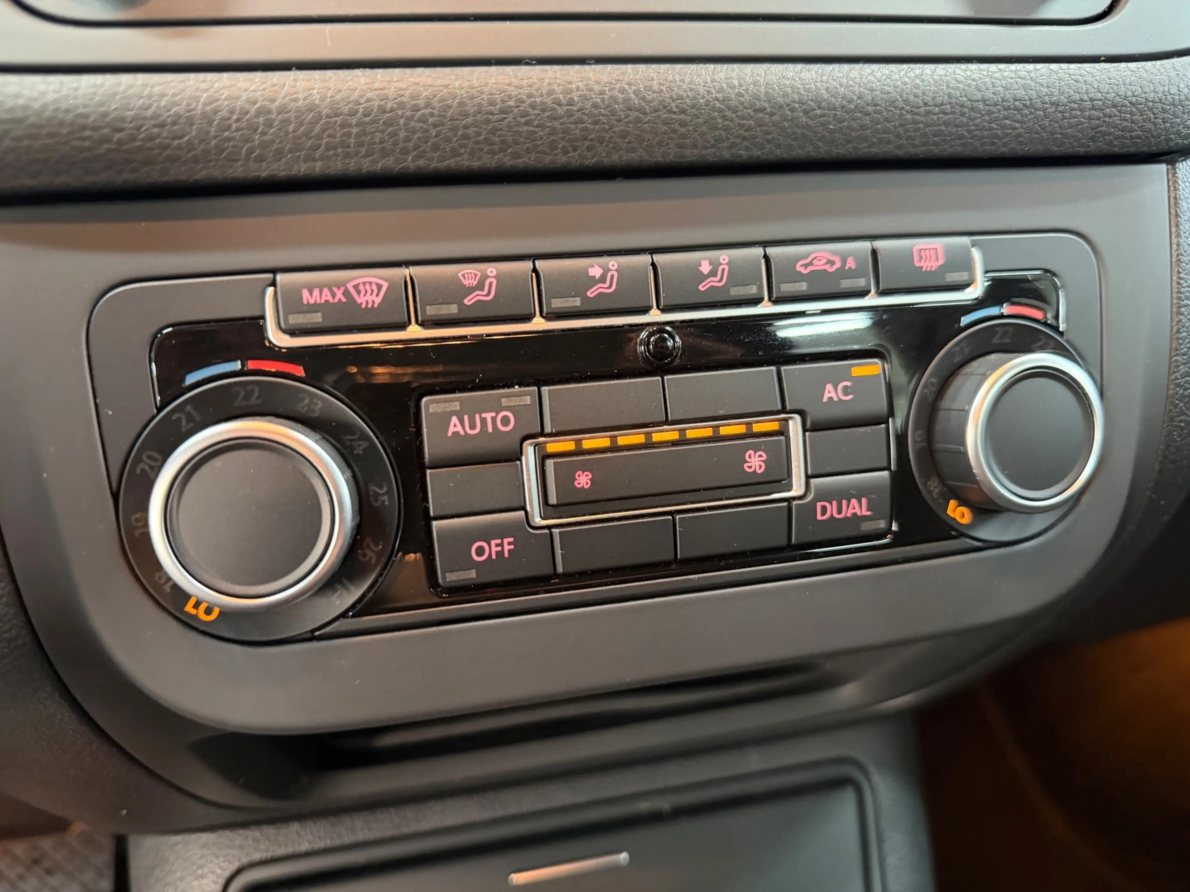 Volkswagen Golf Plus 1.2 TSI Highline Automaat | Lage km | Nap — photo 15