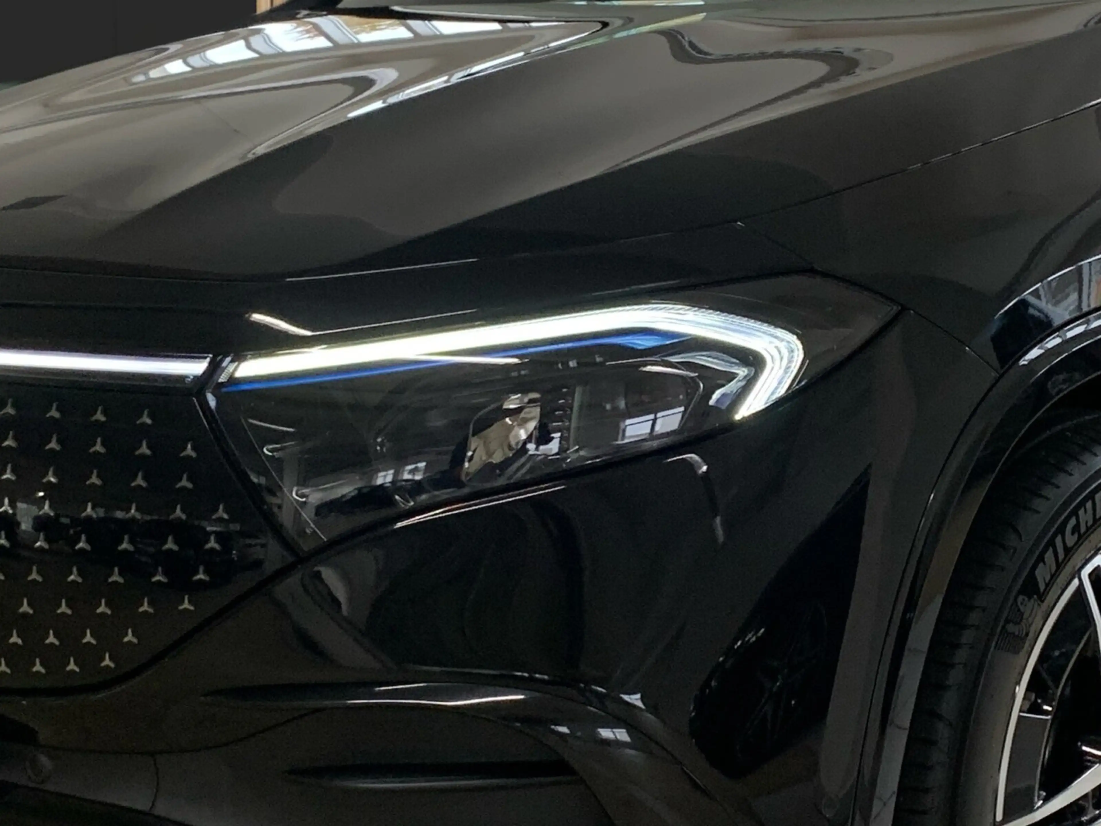 Mercedes-Benz EQA 300 EQA 300 4M **AMG*NIGHT*DISTR*SOUND*TWA*KAMERA** BC — photo 6