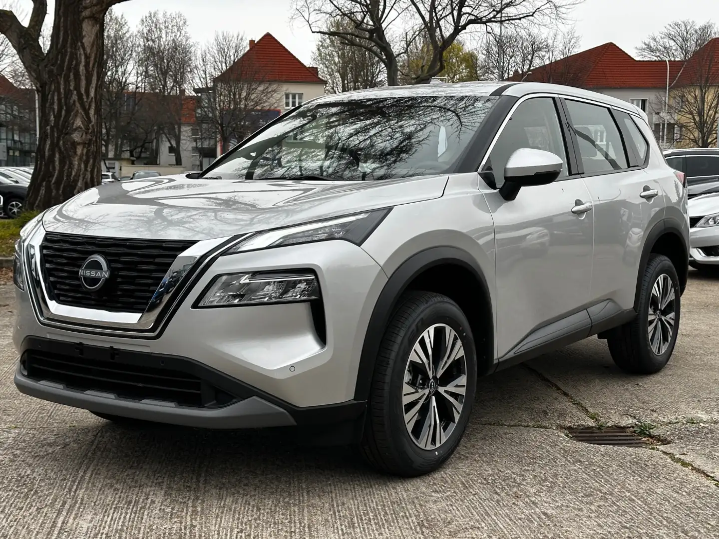 Nissan X-Trail TEKNA+ 1.5 VC-T e-POWER e-4ORCE 7 Sitze Срібний - 2