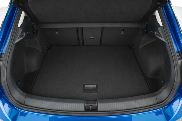Volkswagen T-Roc view 15