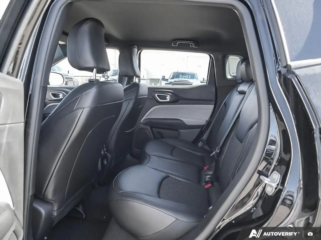 Jeep Compass fotografie Jeep Compass