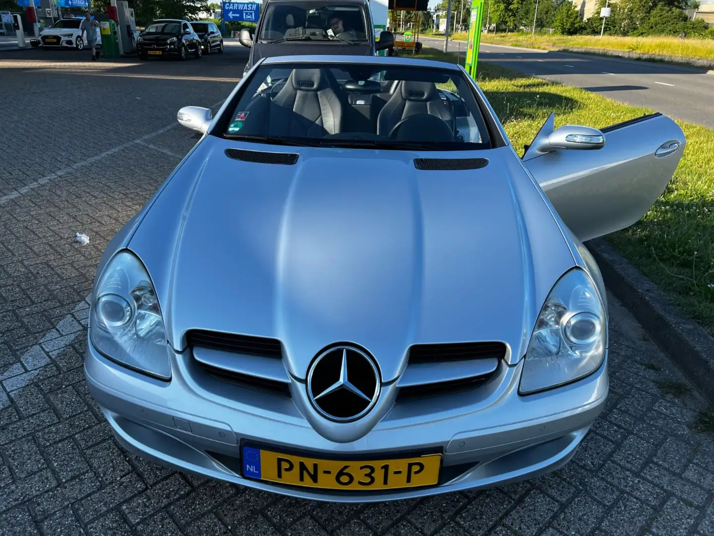 Mercedes-Benz SLK 350 Grey - 1