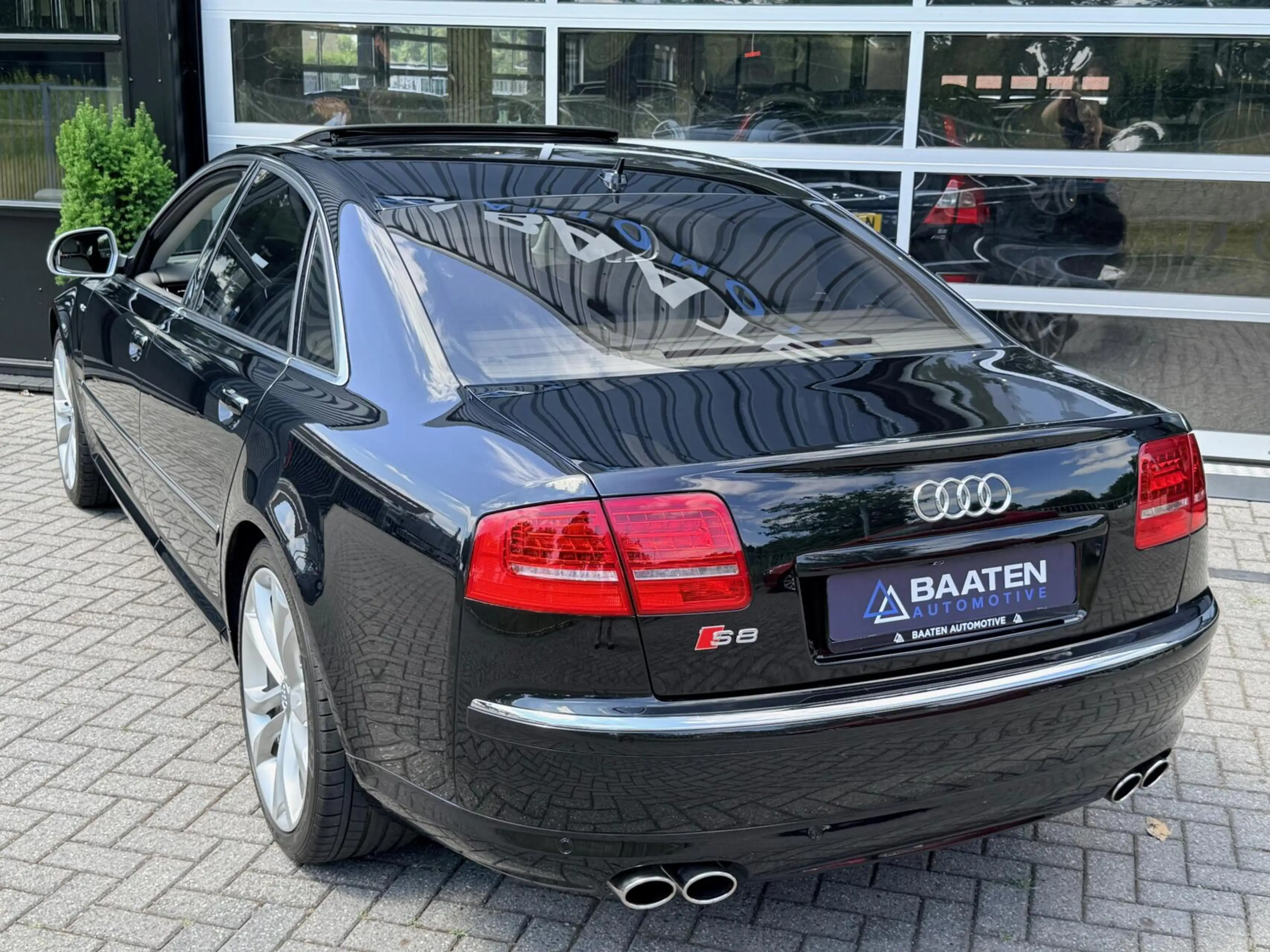 Audi S8 5.2 V10 Facelift |1e eigenaar|Dealer onderhouden|1 — photo 2