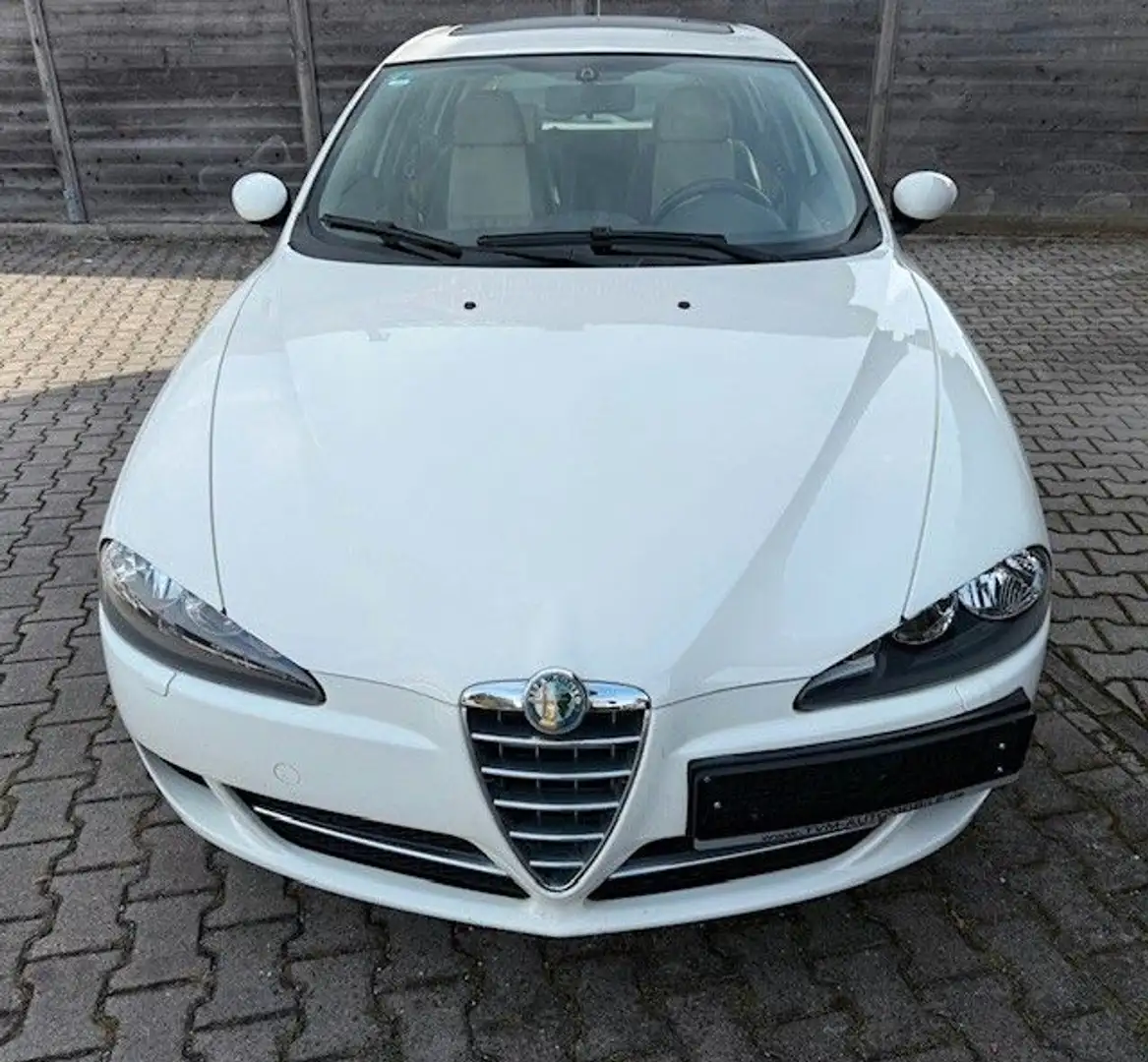 Alfa Romeo 147 Collezione*Klima*Leder*Sitzhz*Alu*TÜV NEU* Weiß - 2