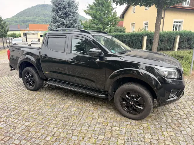 Nissan NP300 N-Guard Double Cab 4x4