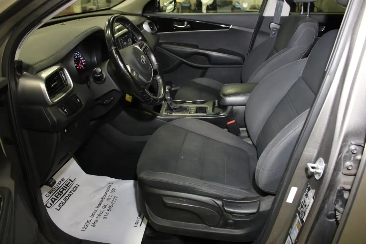 Kia Sorento снимка Kia Sorento