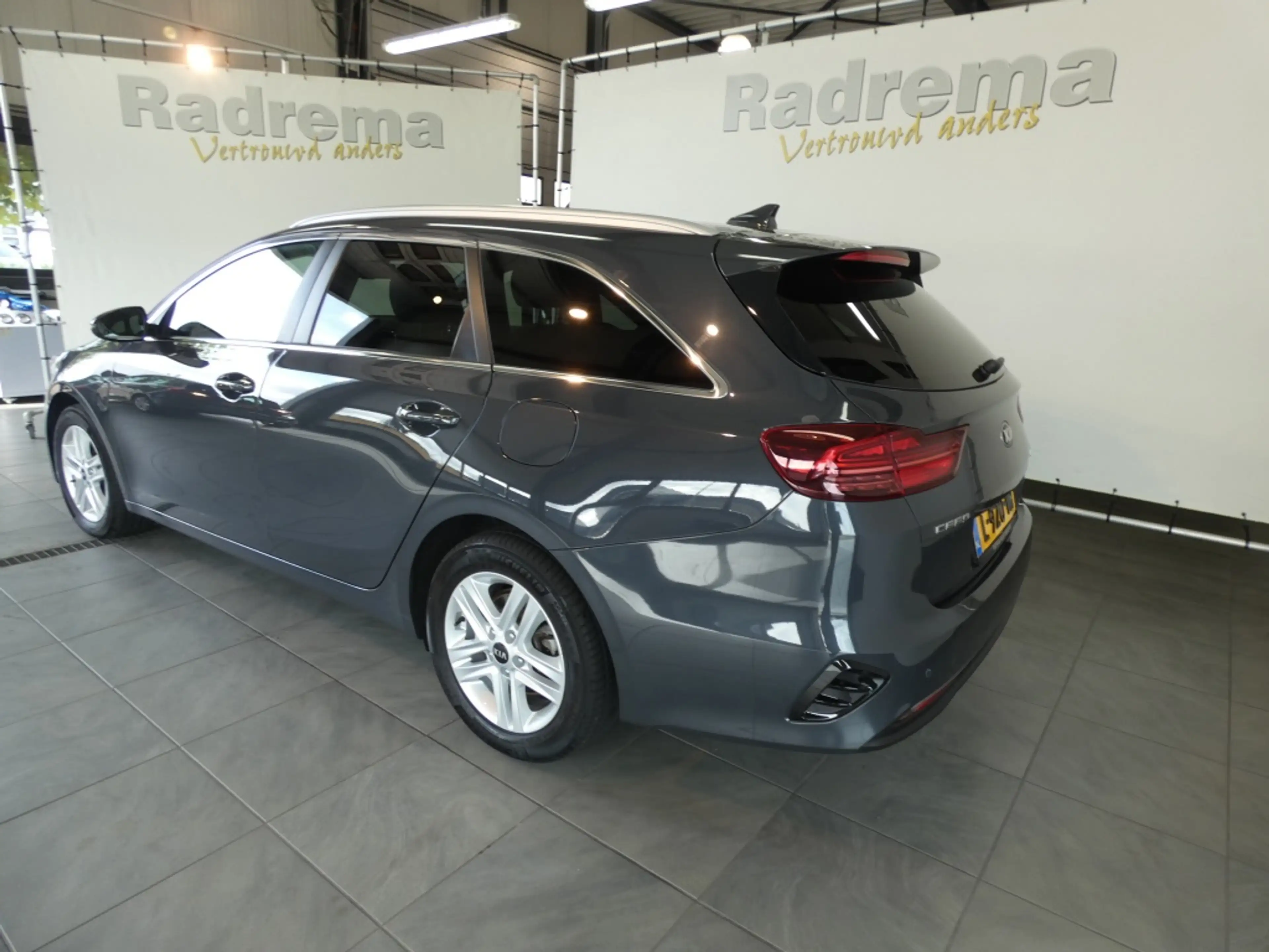 Kia Ceed SW / cee'd SW Sportswagon 1.5 T-GDi Automaat Dyn.PlusLine Wagon — photo 4
