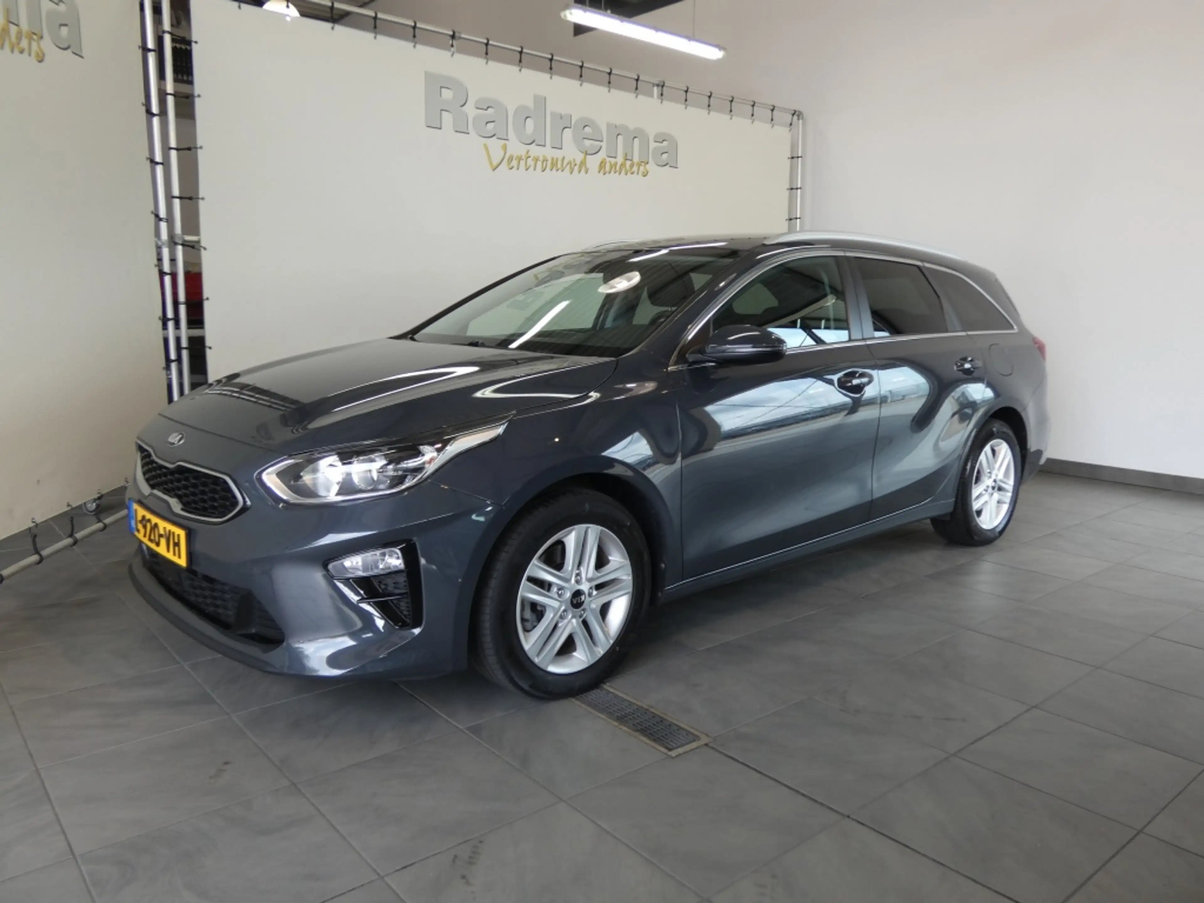 Kia Ceed SW / cee'd SW Sportswagon 1.5 T-GDi Automaat Dyn.PlusLine Wagon — photo 2