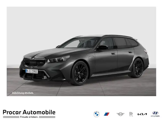 Bmw M5 Touring M Sport ACC AHK 360°KAM RFK NAVI LED