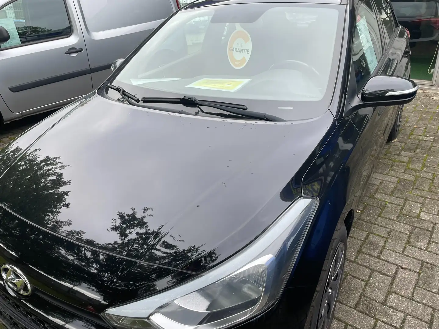 Hyundai i20 Classic Schwarz - 1