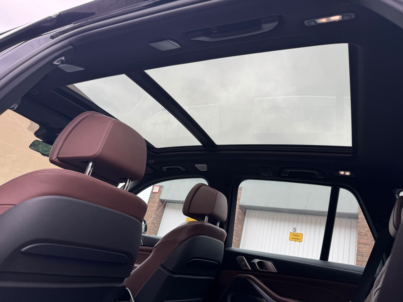 BMW X5 M50 d-Laser-Pano-B&W Sound-Night Vision-HU-SC — photo 11